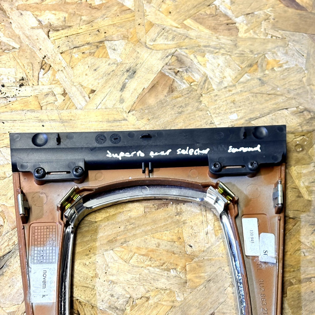 Skoda Superb Interior trim 3U2863216A, #1477086-53 130945