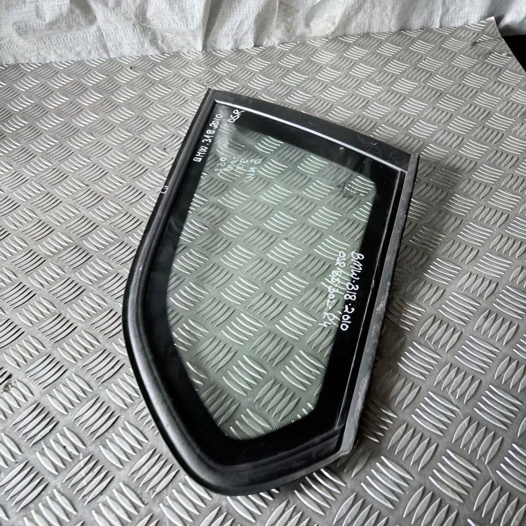 BMW 3 Series E90 318 Rear Left NSR Quarter Window Glass Fixed Door Saloon 04-11