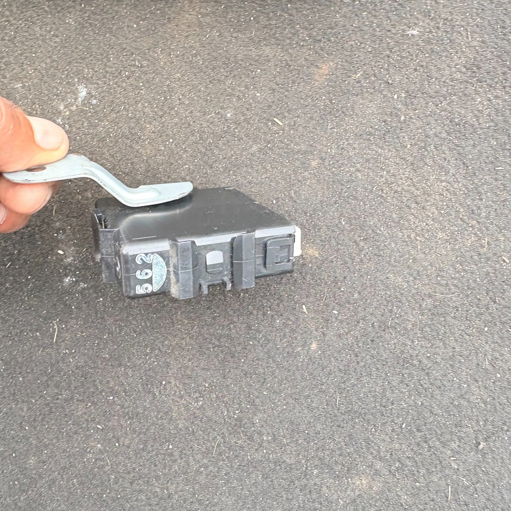 Toyota Prius 2009-2015 Headlight Adjustment Control Unit 8996047121