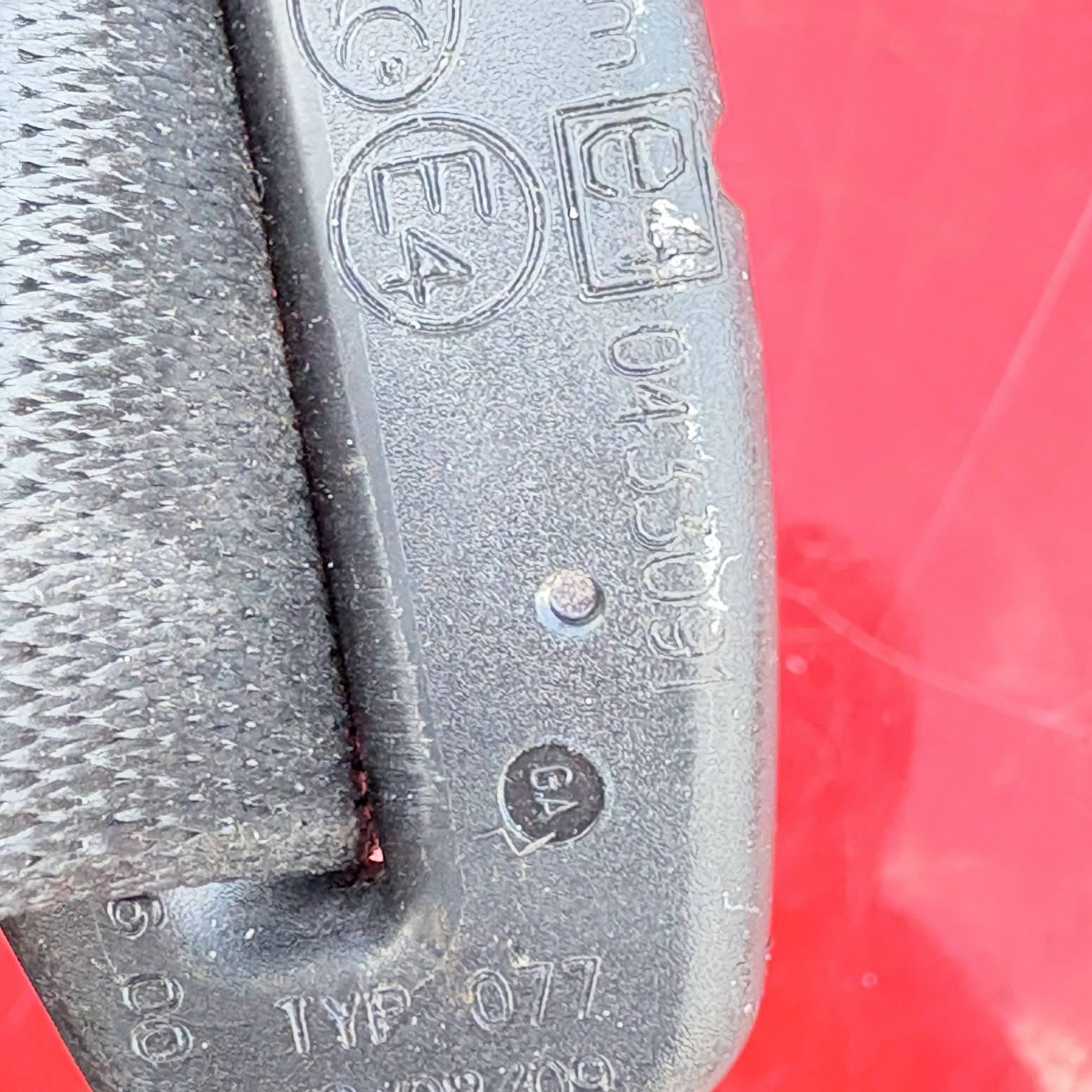 BMW 1 SERIES E87 NEARSIDE Passenger Rear SEATBELT 607051100Z O5611 9139832 NSR