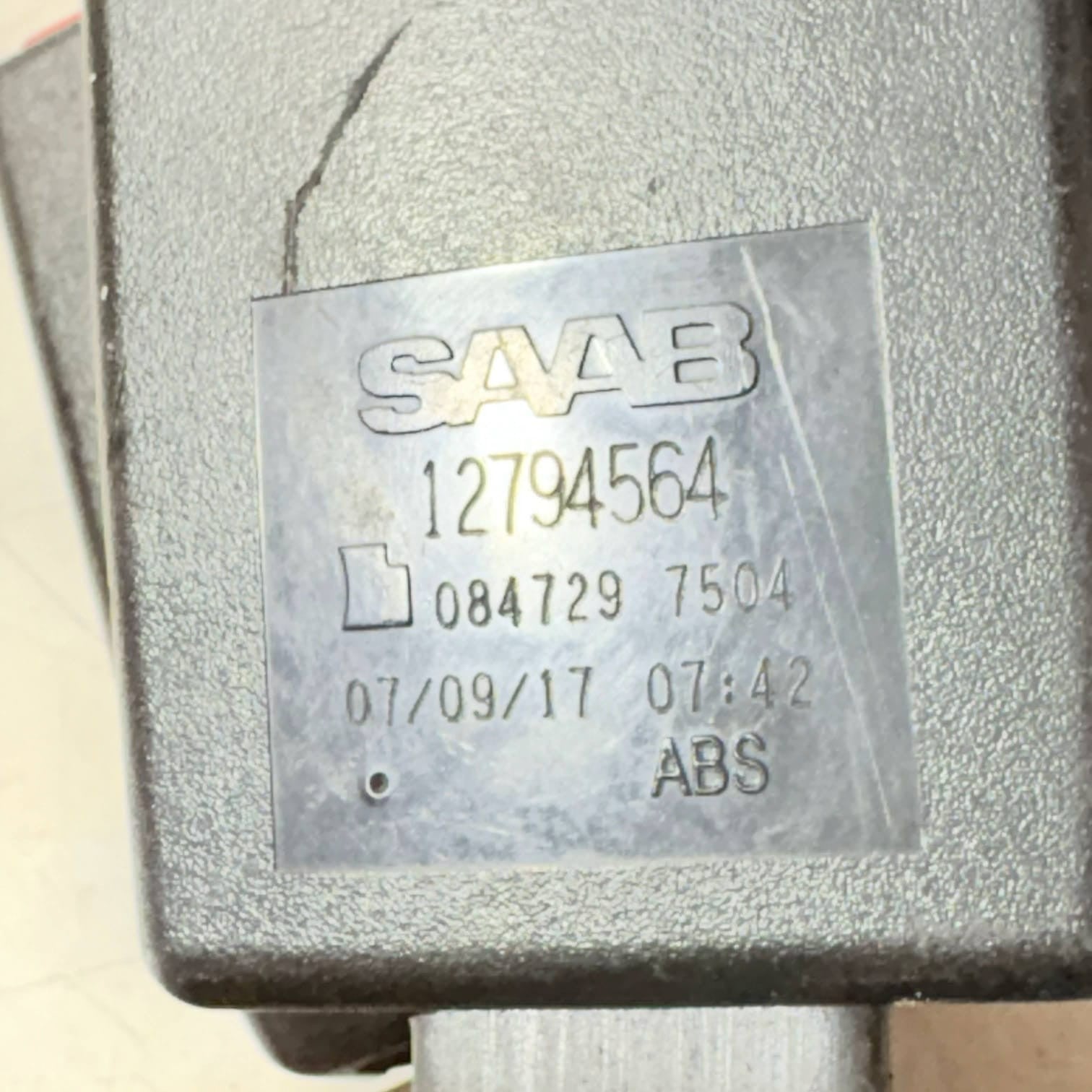 Saab 93 9-3 From 2017 O/S and Centre Rear Seats Safety Belt Buckles 12794564