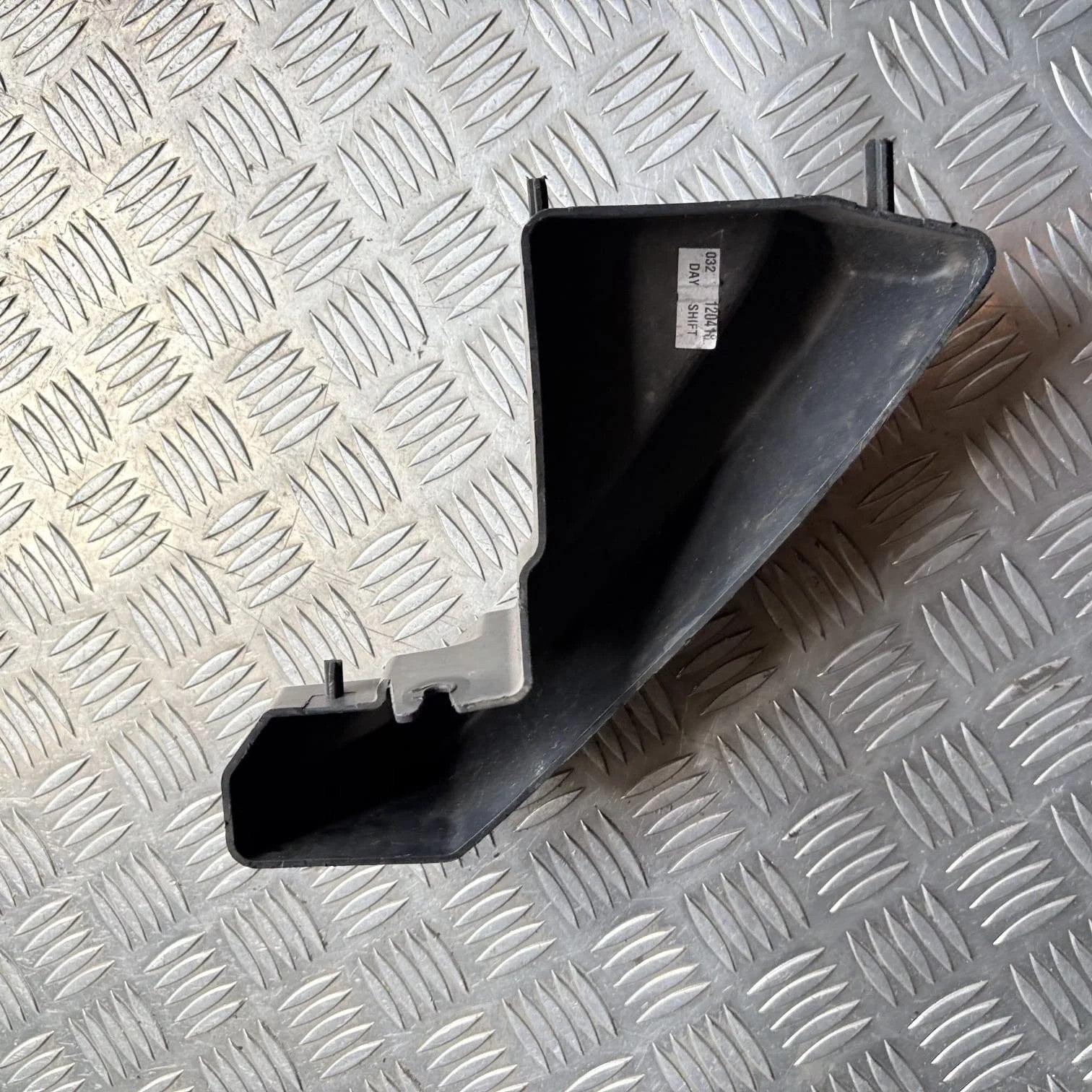 Range Rover Evoque L538 Front Left Headlight Bracket 2015-2019 BJ3217E763BB
