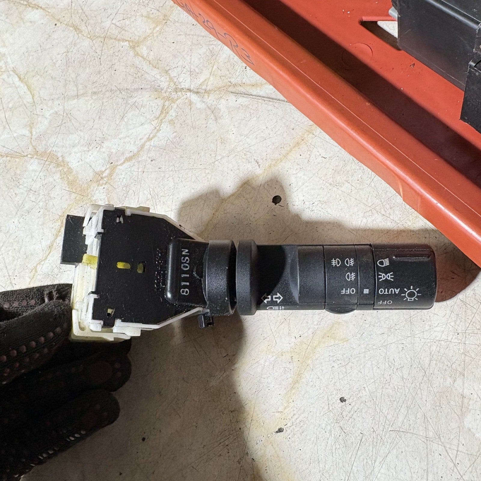 Nissan Indicator Light Stalk Switch Control Arm 2006-2010