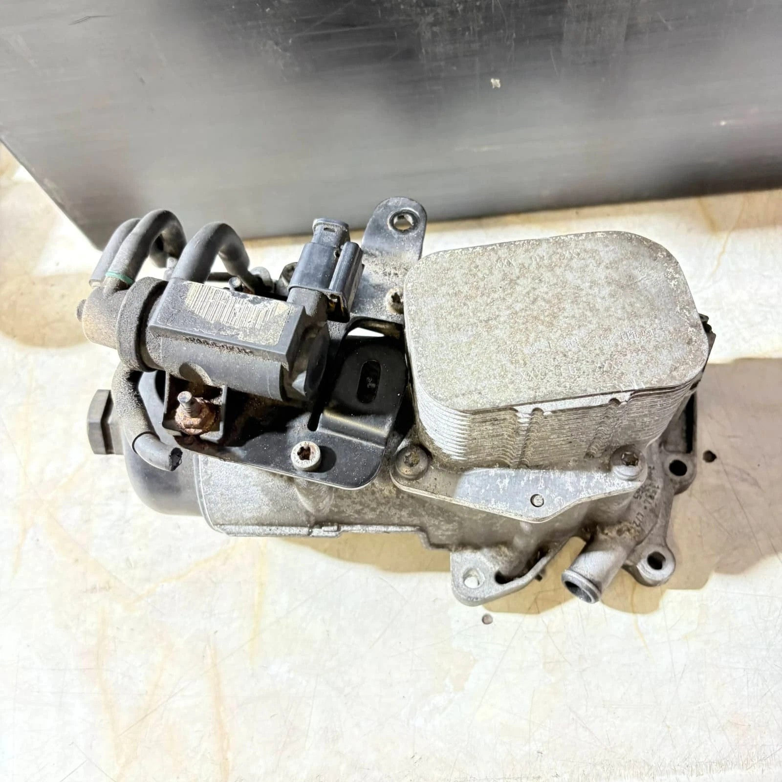CITROEN C4 PICASSO MK2 1.6 DIESEL OIL FILTER HOUSING COOLER 312765