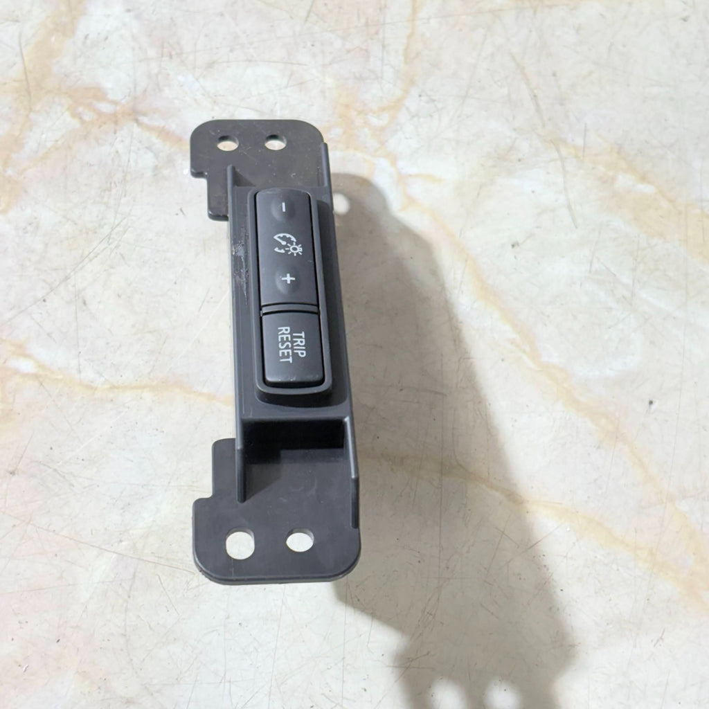 Nissan Micra K14 Mk5 Dashboard Dimmer & Trip Reset Switch 252735FB0A 2016-2022