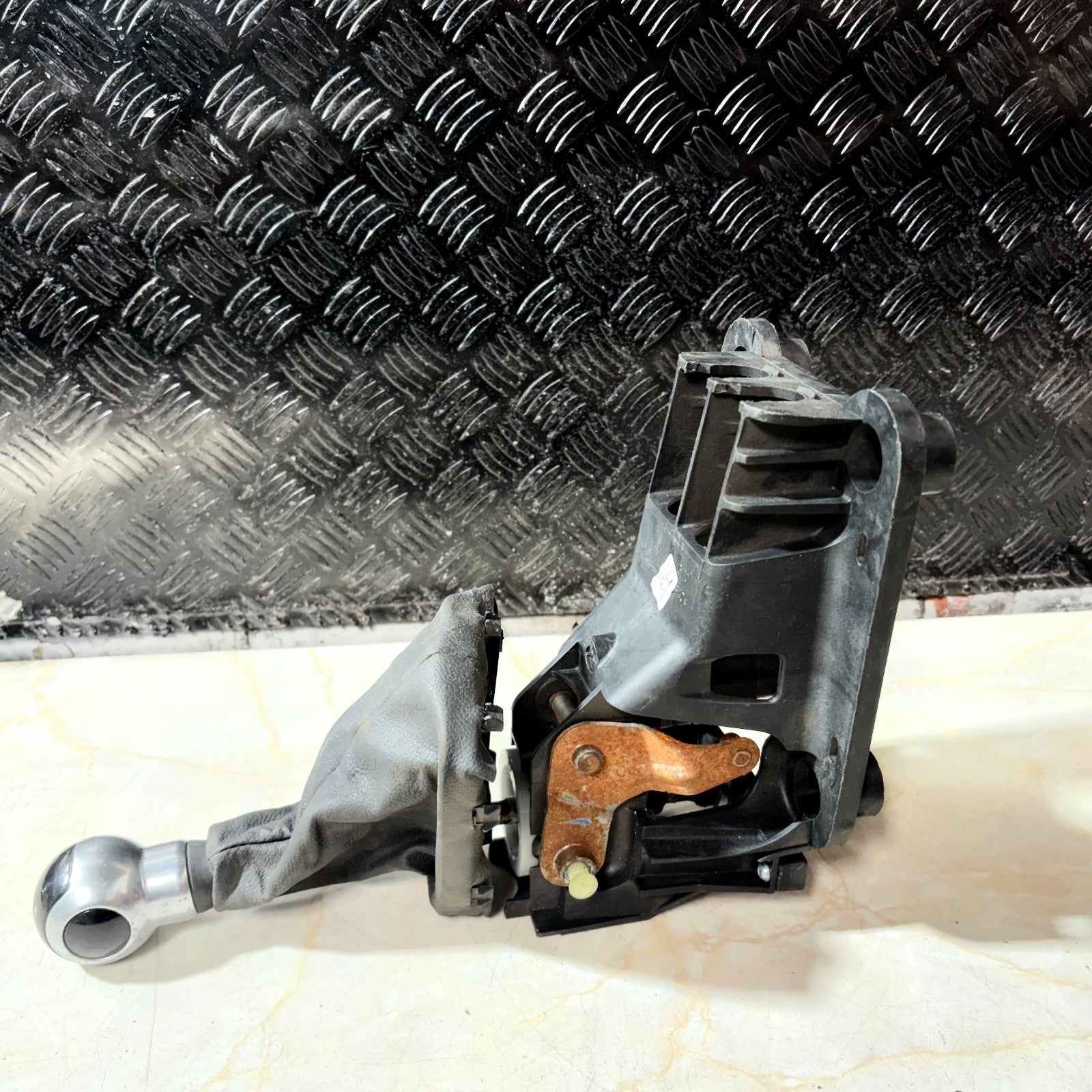 Citroen DS3 2010-2015 5 Speed Manual Gearstick Shifter Selector 9676190280