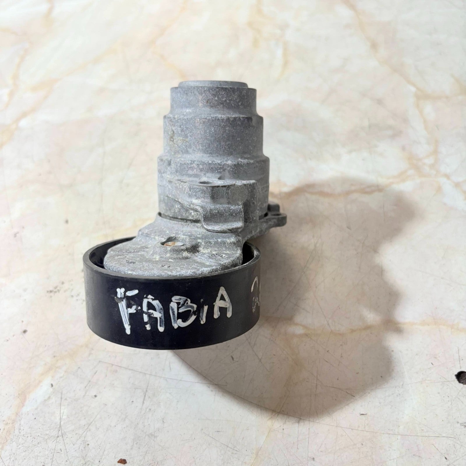 Skoda Fabia MK3 NJ3/NJ5 2014-2021 1.2 TSI Aux Belt Tensioner 04E145299N