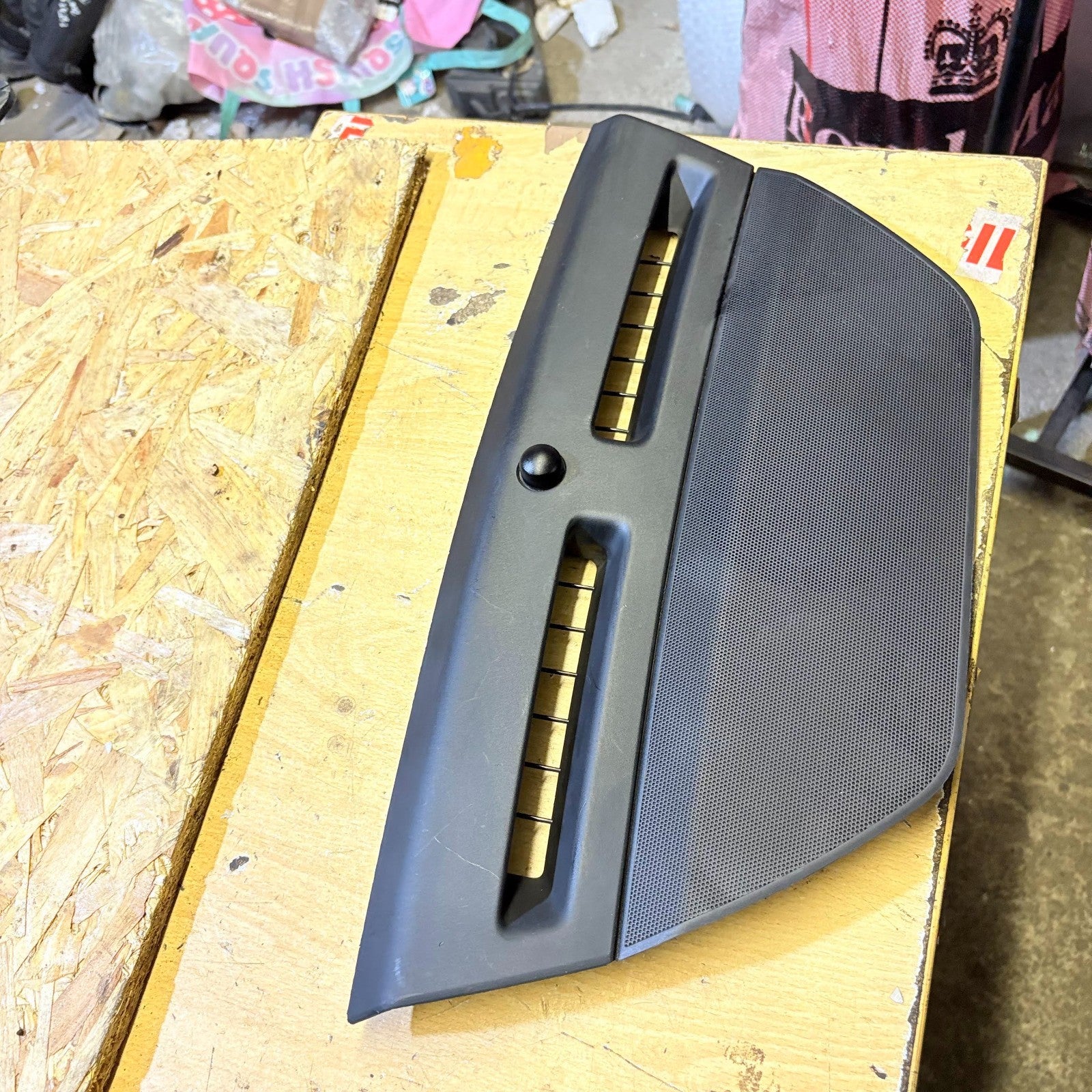 Range Rover Velar Upper Dash Board Speaker Trim 2017-2023 J8A2-04454-AB
