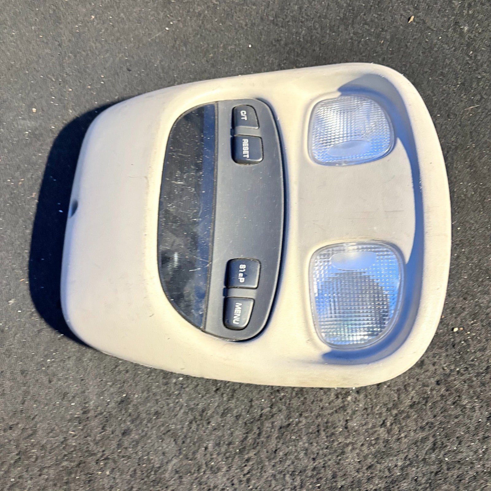 Jeep Cherokee KJ 2002-2007 Overhead Console Roof Light Clock Display 56010351AB