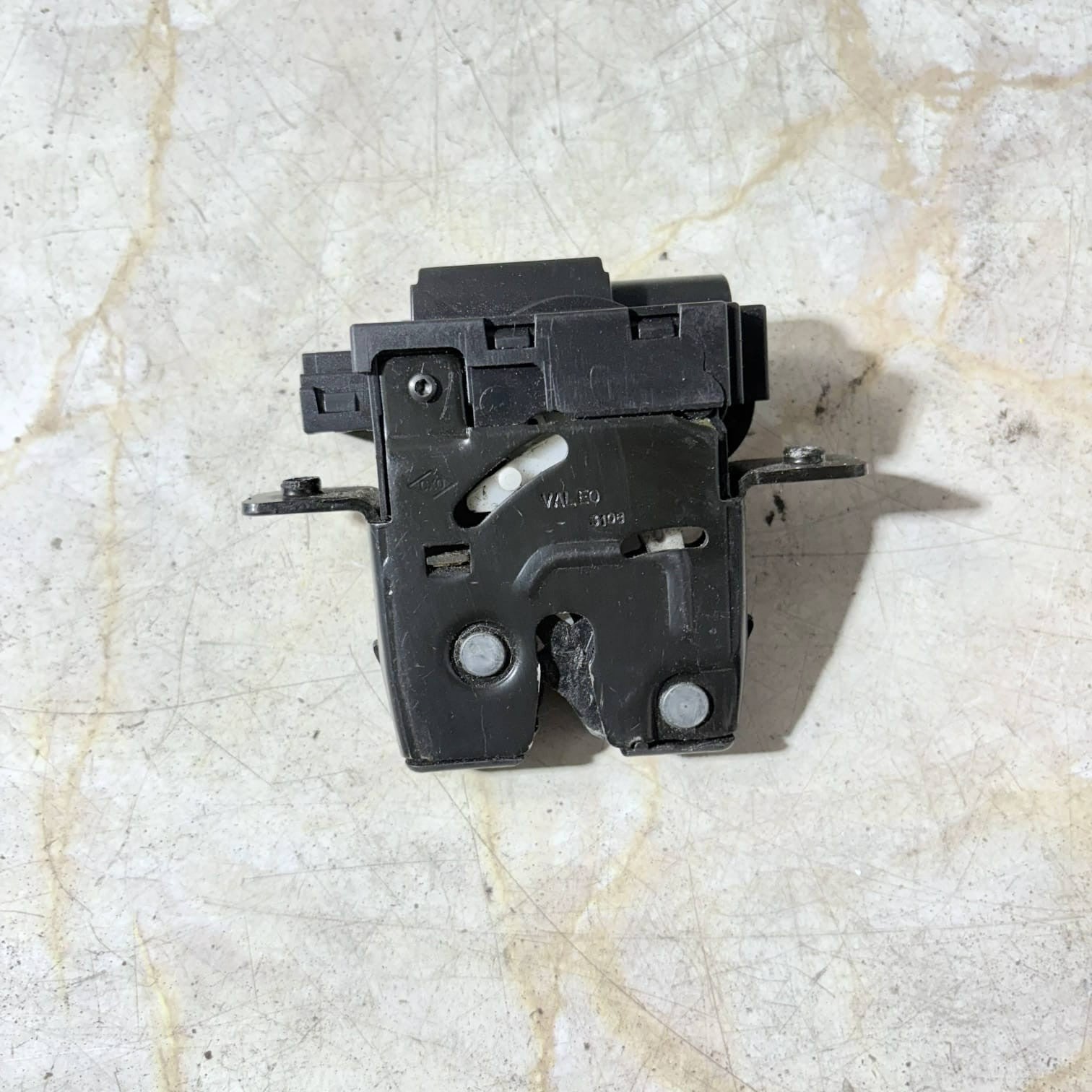 Nissan Qashqai Tailgate Boot Lid Lock SUV 4/5dr 90502AV70B (2008) 2.0 dCi