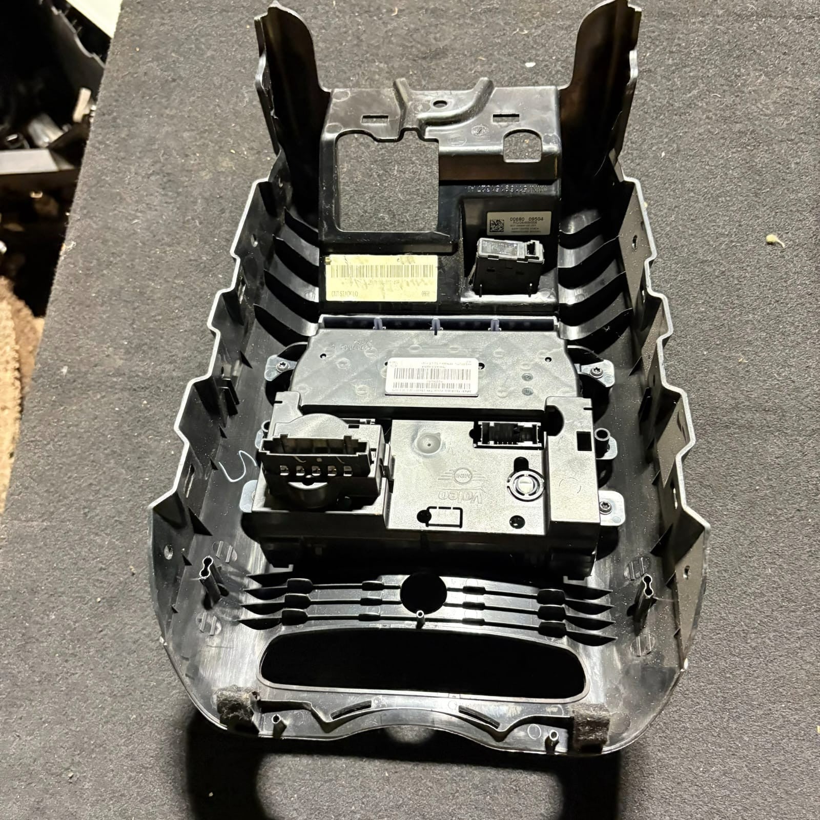 MINI CONVERTIBLE HEATER CONTROL PANEL ASSEMBLY 0068009504