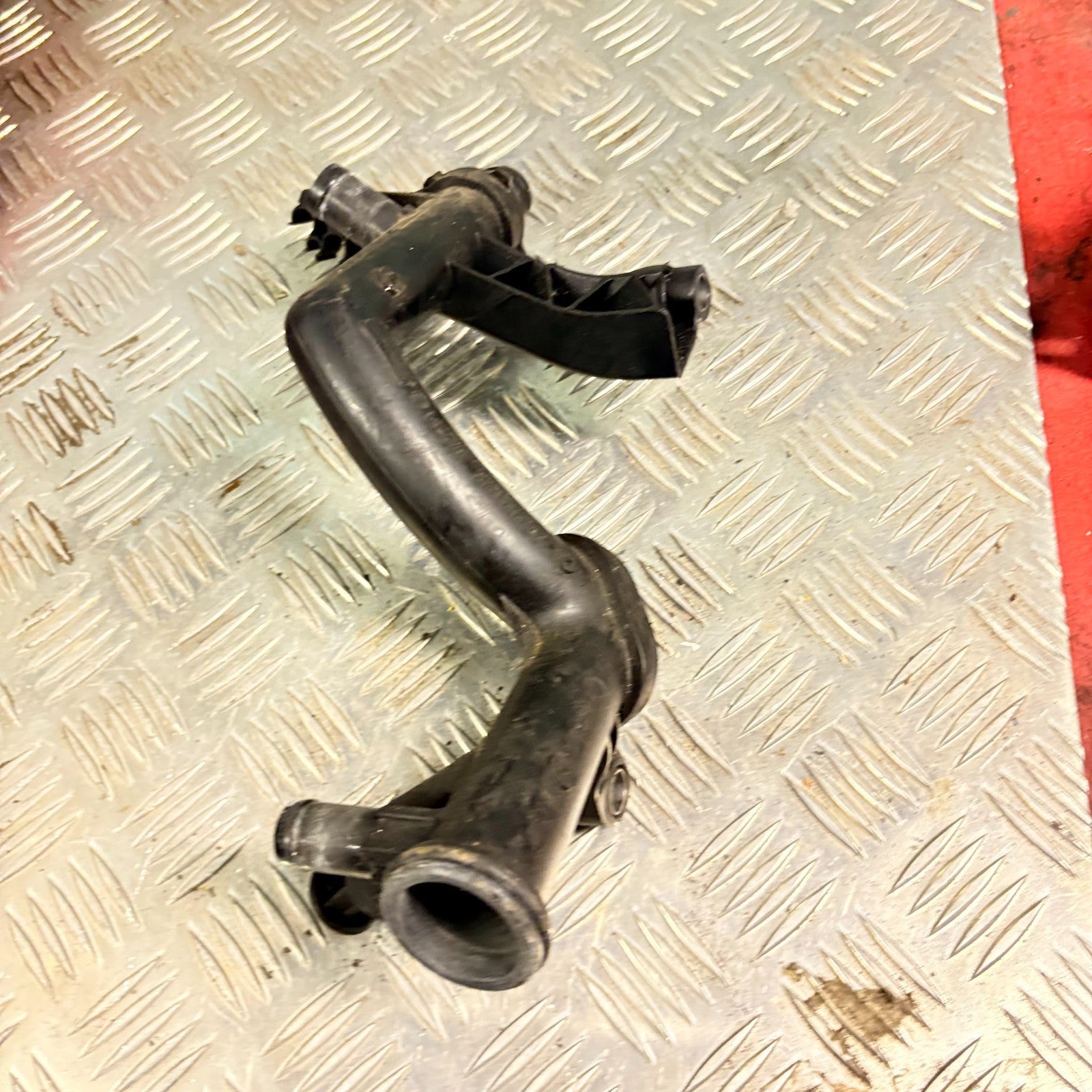CITROEN C4 2009 PICASSO COOLANT PIPE 042551