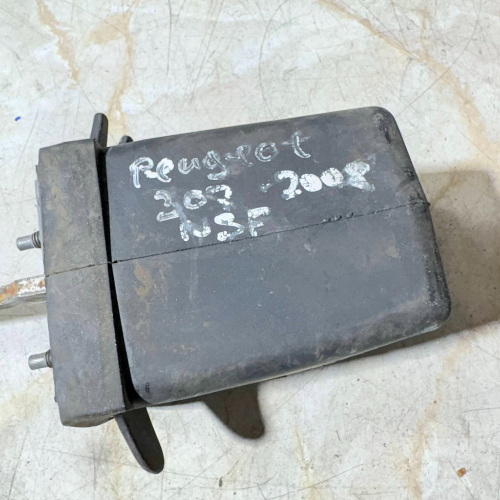 PEUGEOT 307 CC DOOR STOP CATCH PASSENGER FRONT LEFT SIDE 2008