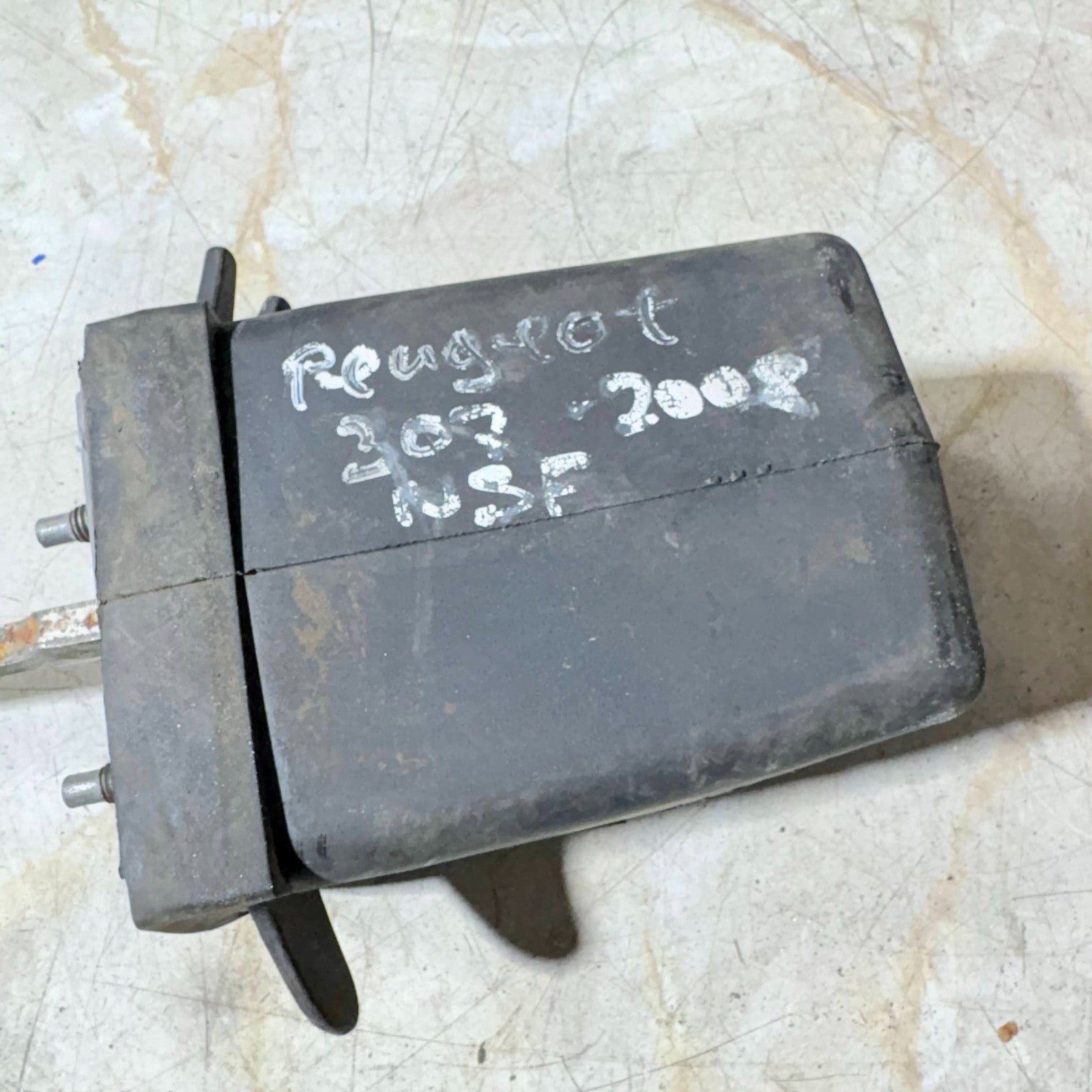 PEUGEOT 307 CC DOOR STOP CATCH PASSENGER FRONT LEFT SIDE 2008