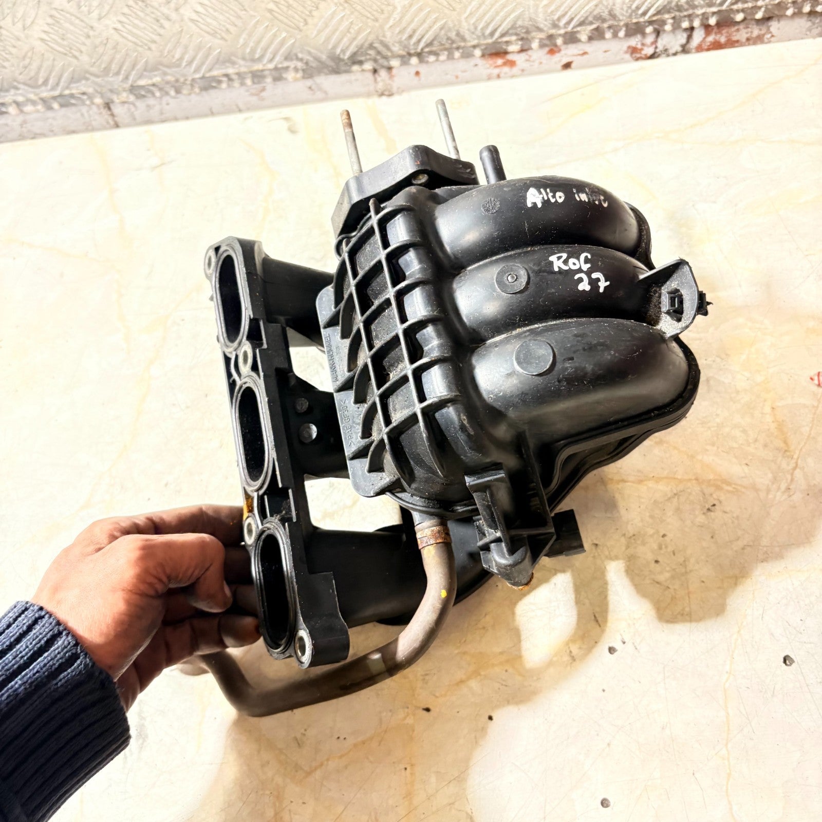 SUZUKI ALTO MK7 INTAKE MANIFOLD 1027229S01 68HP 1.0 PETROL K10B 09-14