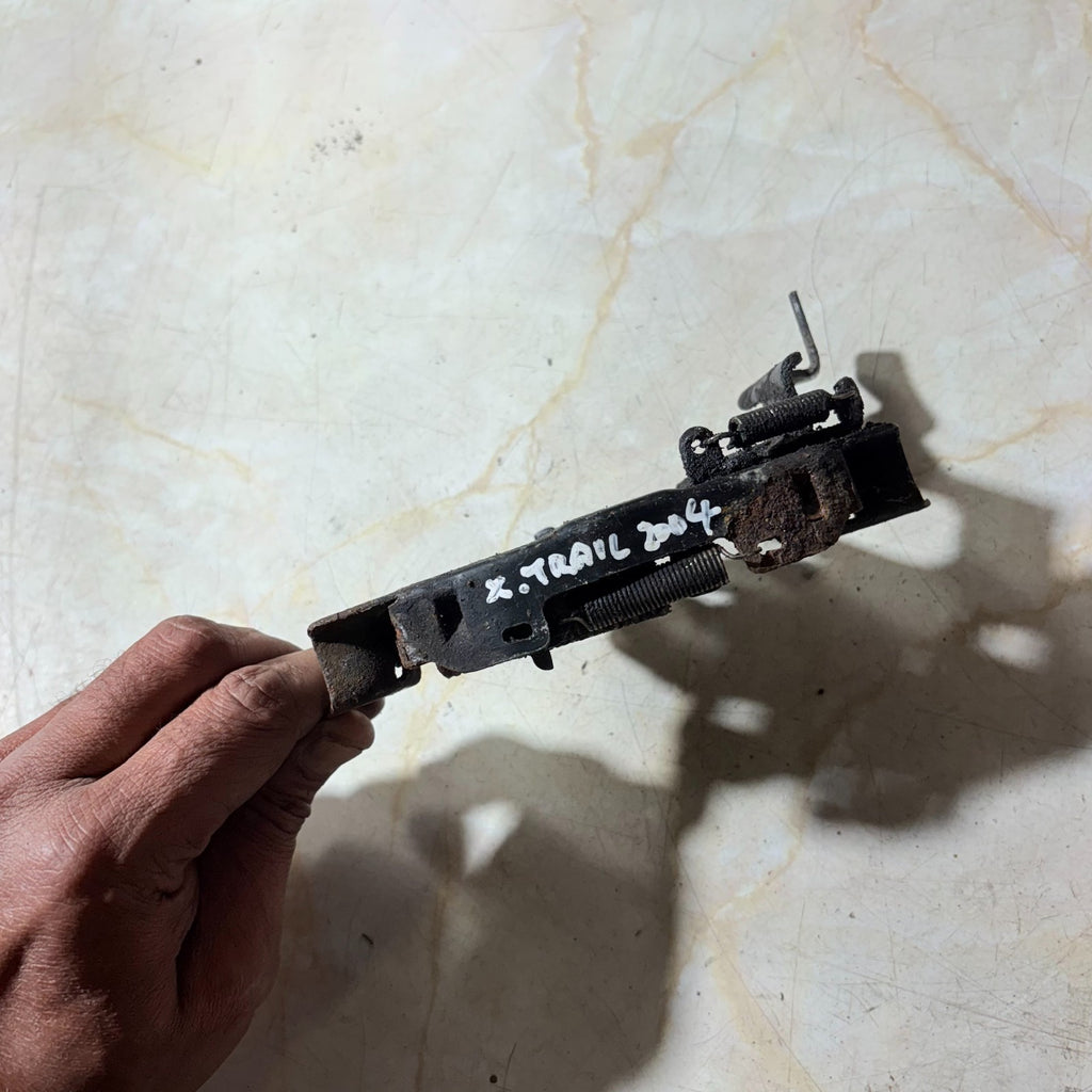 Hood Lock-Hood Latch for Nissan X-Trail 2004