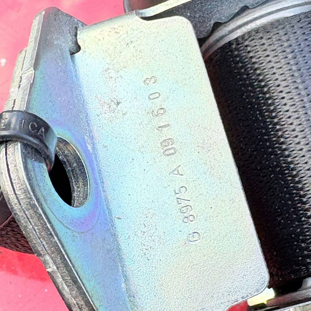 BMW 1 SERIES E87 NEARSIDE Passenger Rear SEATBELT 607051100Z O5611 9139832 NSR