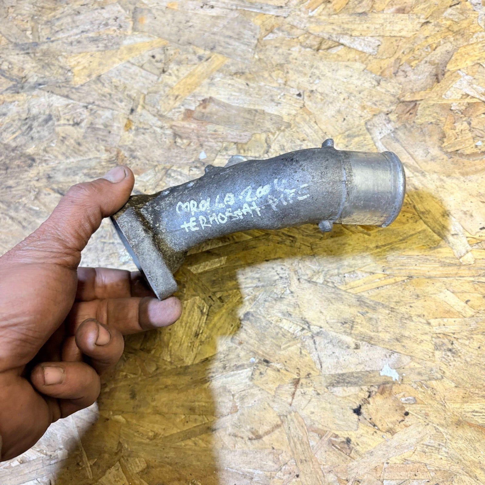 Toyota Corolla 2002-2006 Thermostat Pipe