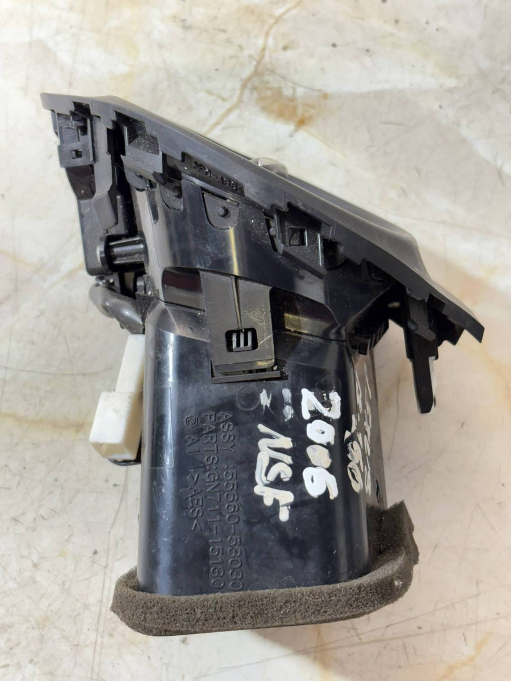 LEXUS IS250 DASHBOARD AIR VENT FRONT LEFT PASSENGER SIDE 55660-53030 2005-13