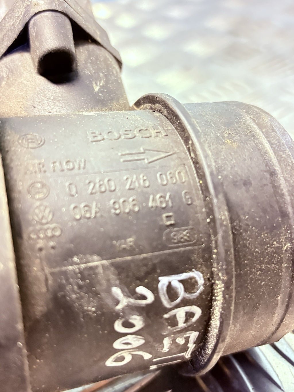 VOLKSWAGEN GOLF BORA AFM Air Flow Meter 06A906461G 0280218060