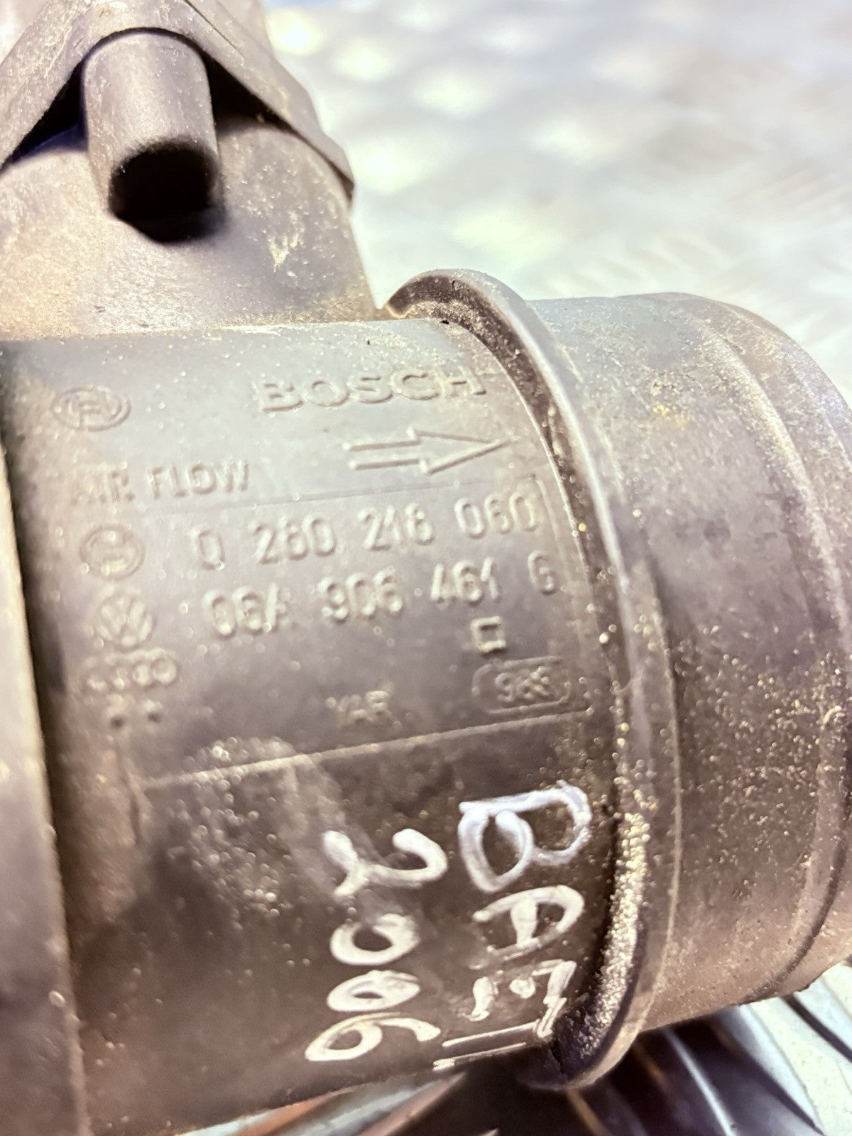 VOLKSWAGEN GOLF BORA AFM Air Flow Meter 06A906461G 0280218060