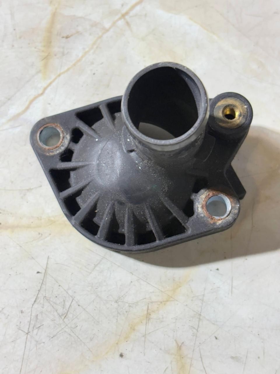 Nissan Micra K13 1.2 HR12DE Thermostat Housing Water Inlet 13049-1HC0A 2010-2017