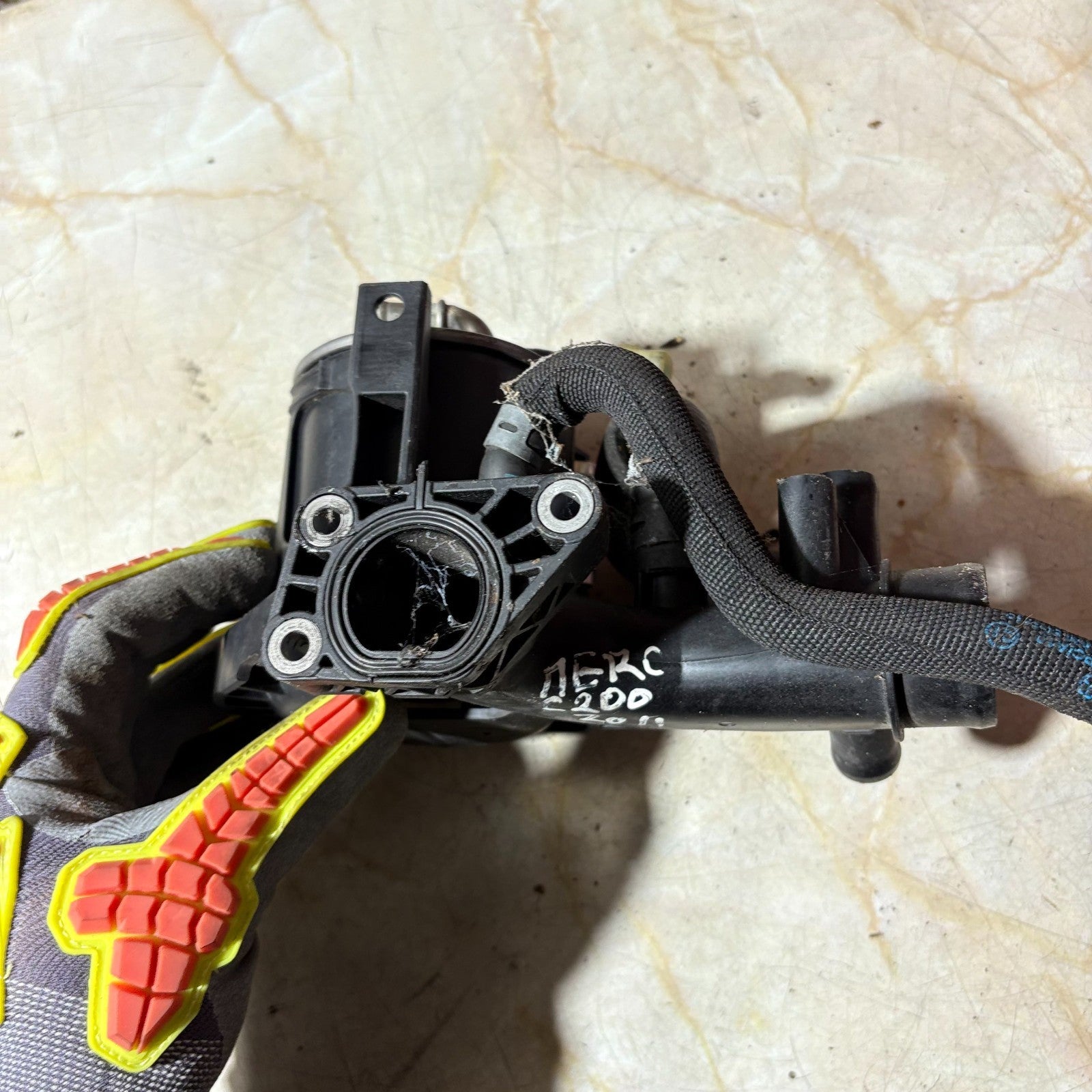 2011 Mercedes C Class C200 Thermostat Housing A6512001956