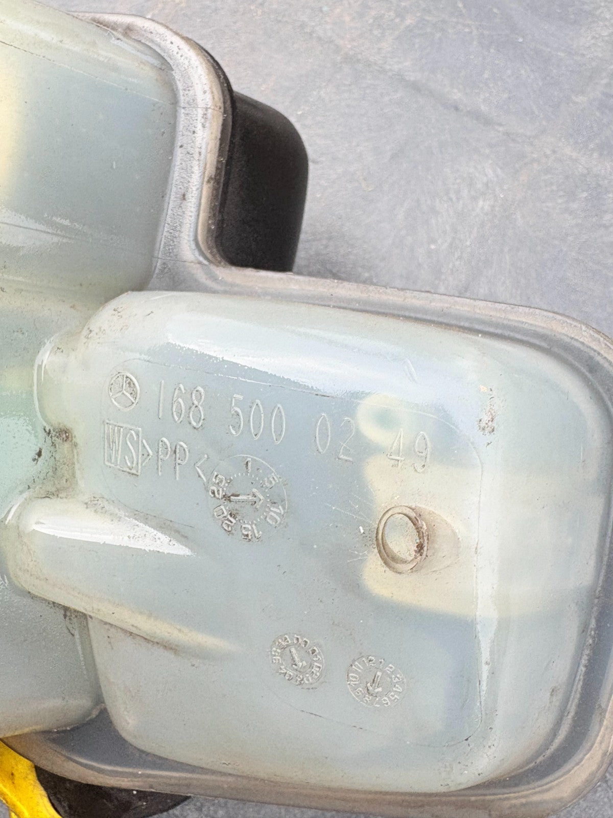 Mercedes Vaneo 02-05 A-Class W168 97-05 Coolant Expansion Tank 1685000249