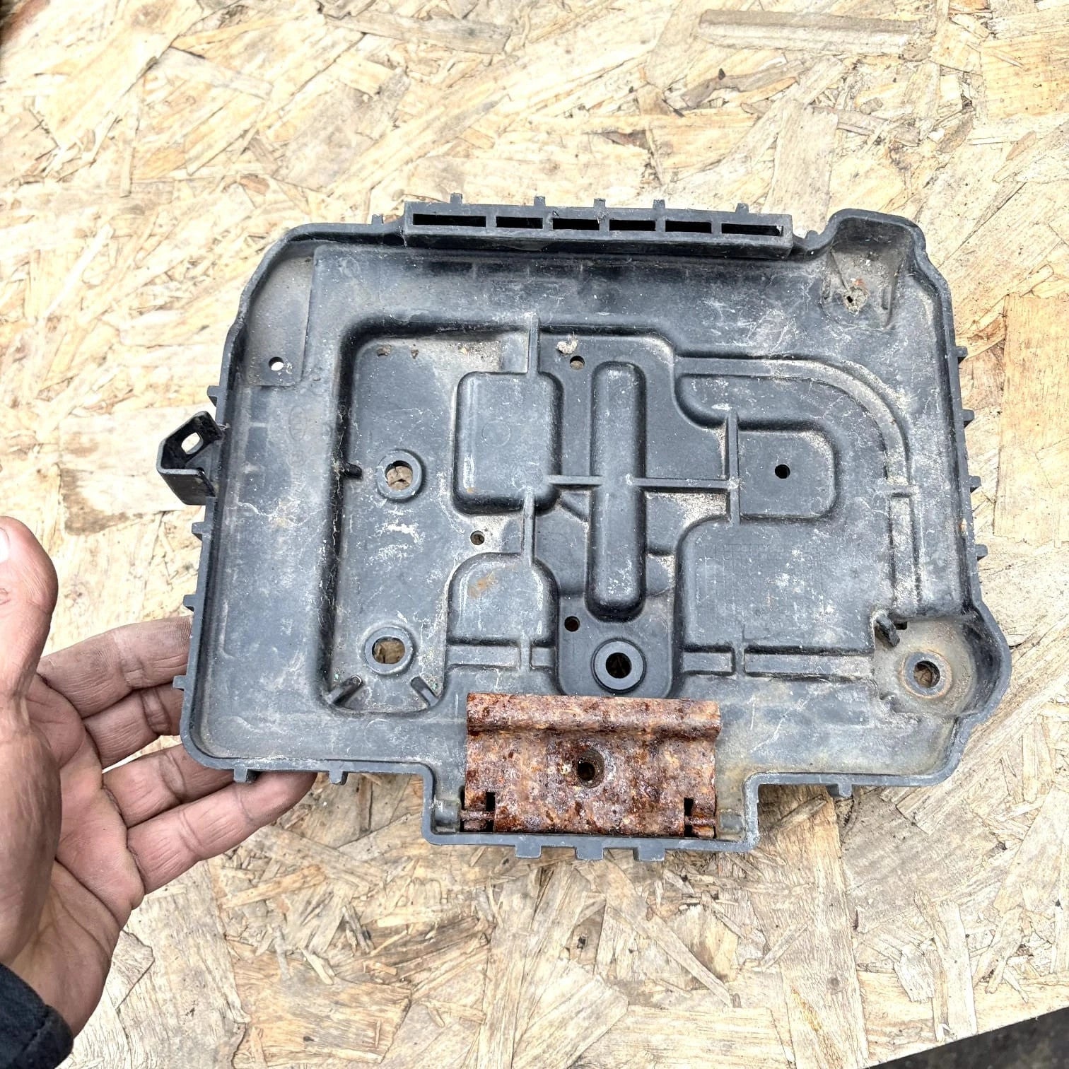 KIA PICANTO MK2 BATTERY TRAY 37150-1Y000 HOLDER PLATE PETROL G3LA 2012