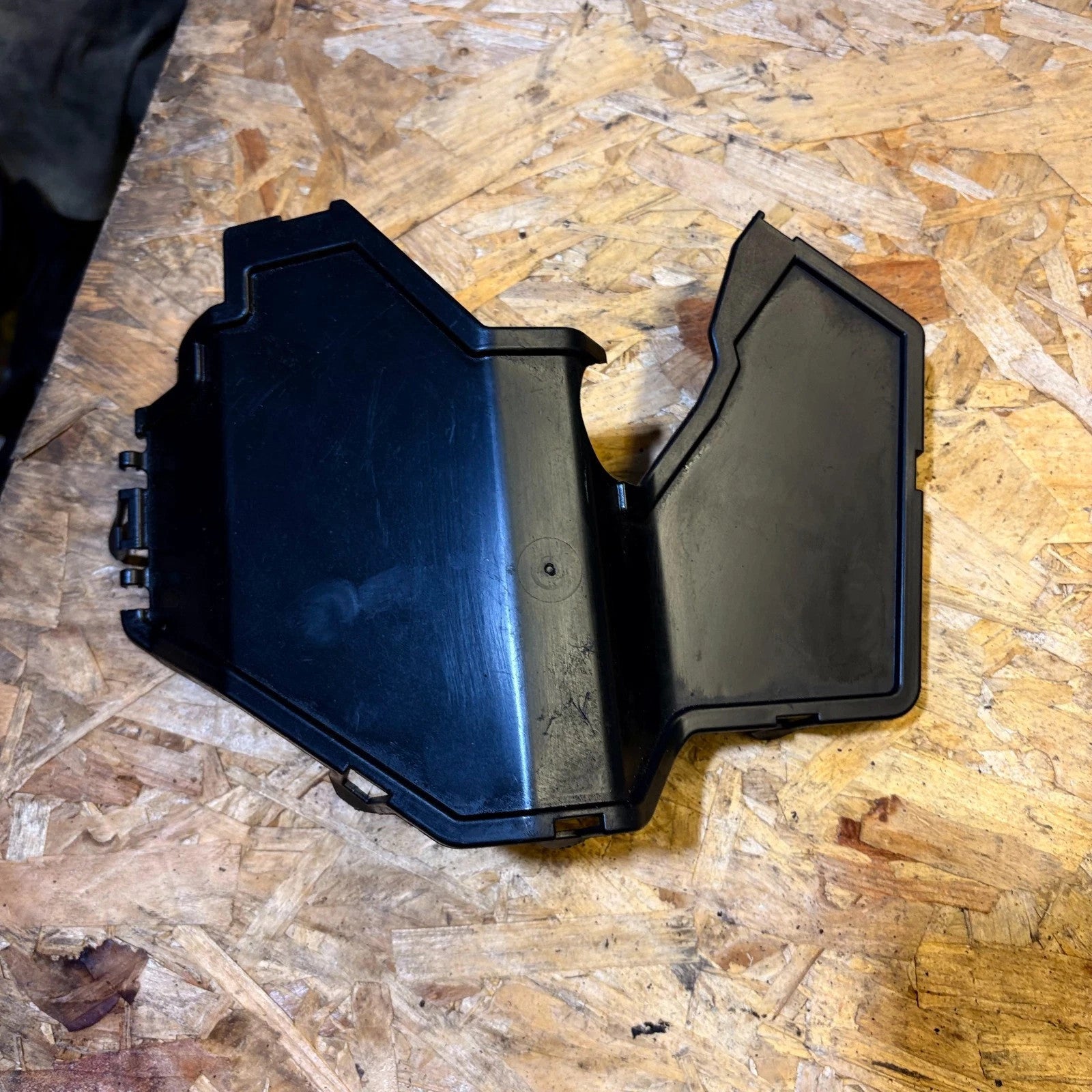 FORD FIESTA VIII Gearbox Cover SP06636