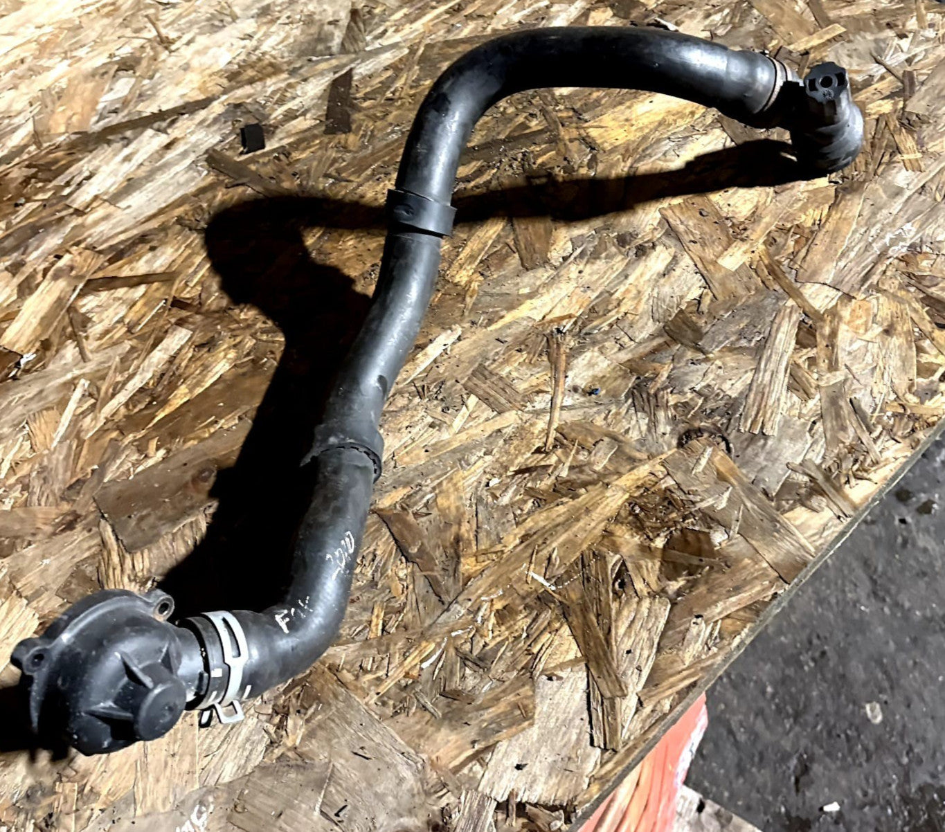 BMW F20 F21 Engine Water Coolant Hose Pipe 8602027 2010
