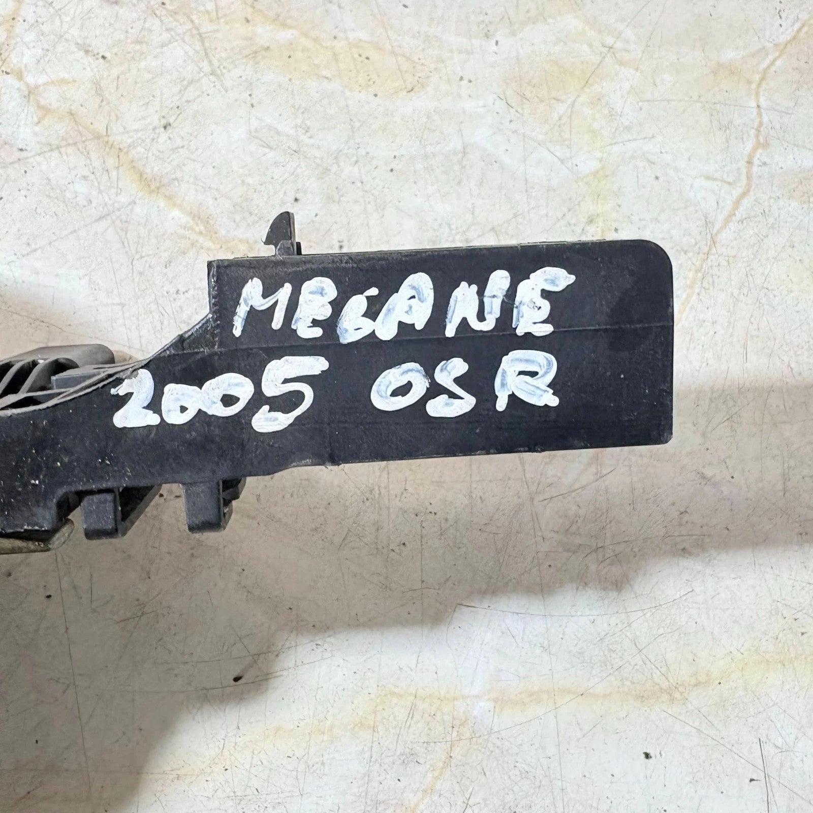 Renault Megane, II 2002-2008 Door Handle Bracket Exterior - REAR RIGHT