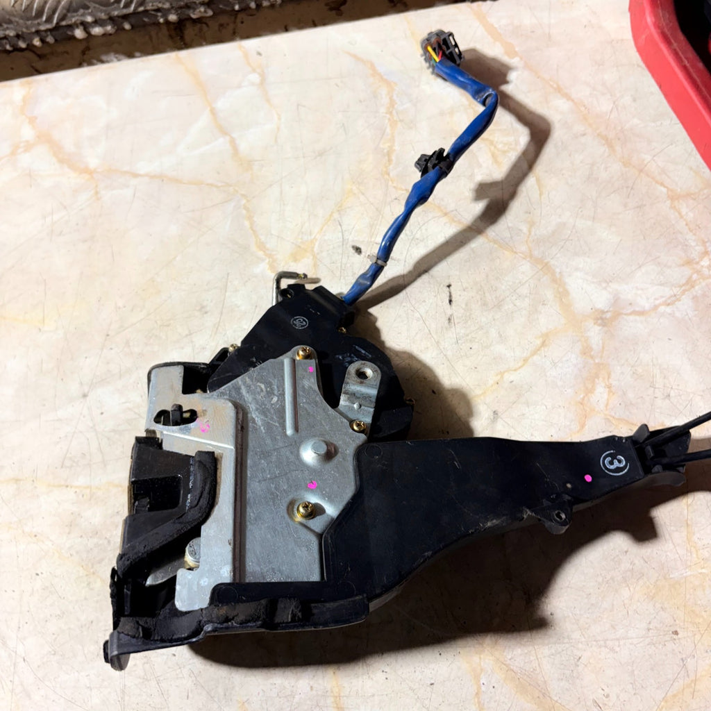 Toyota RAV4 Mk2 2001-2005 Rear Right Door Lock Latch Actuator (5 Door)