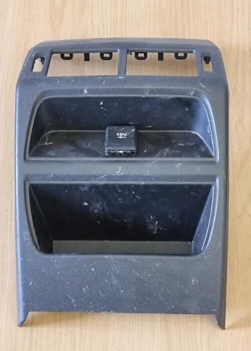 JAGUAR E-PACE 2020 CENTRE CONSOLE REAR AIR VENTS J9C304569AF
