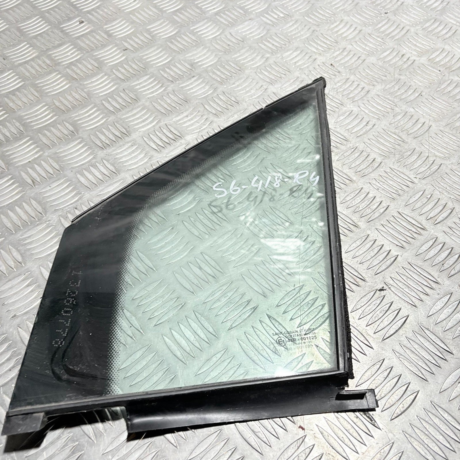 Citroen C3 Mk2 09-16 Front Left Passenger Side Door Window Glass 5DR