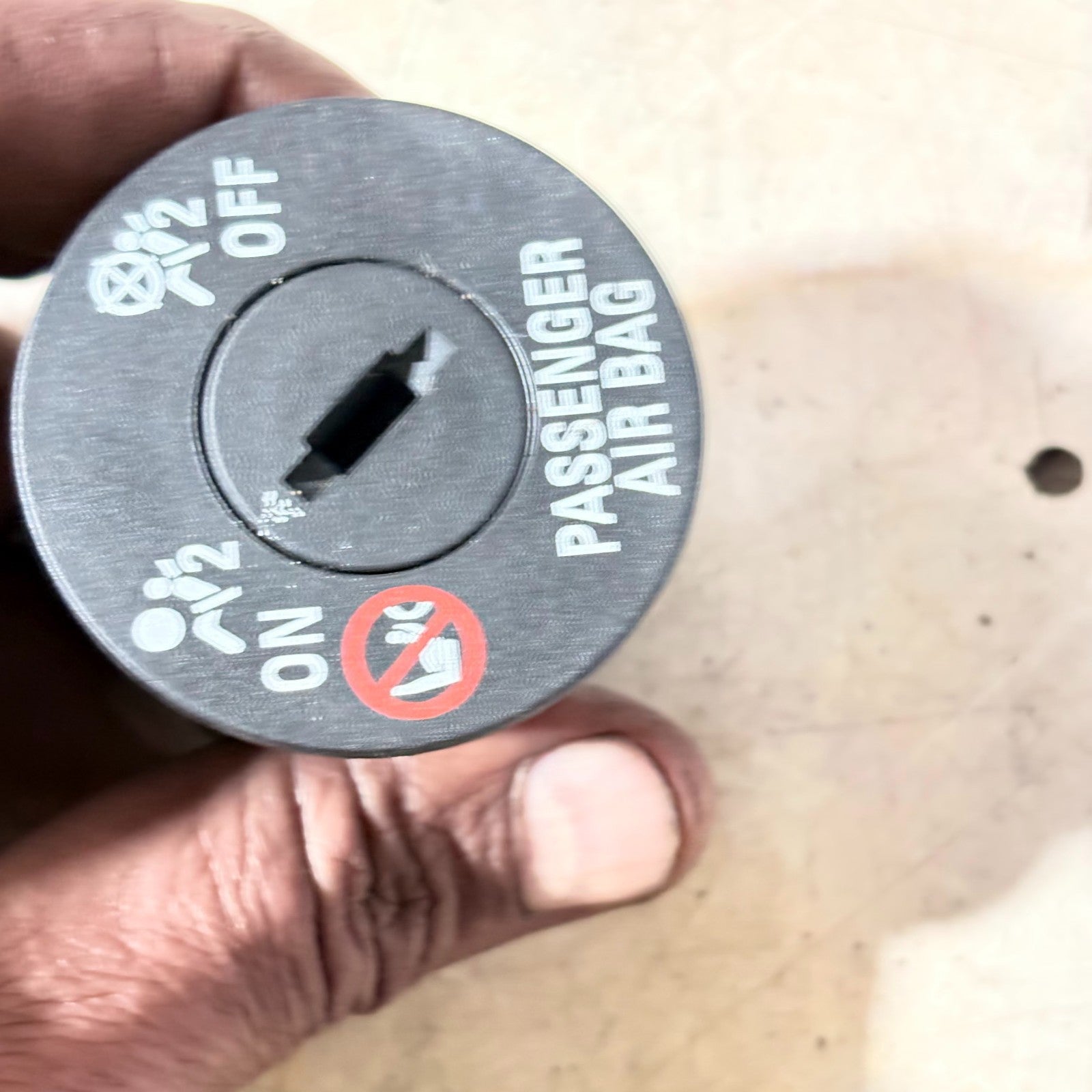 2015 VAUXHALL ASTRA J PASSENGER AIRBAG ON OFF SWITCH 13577258