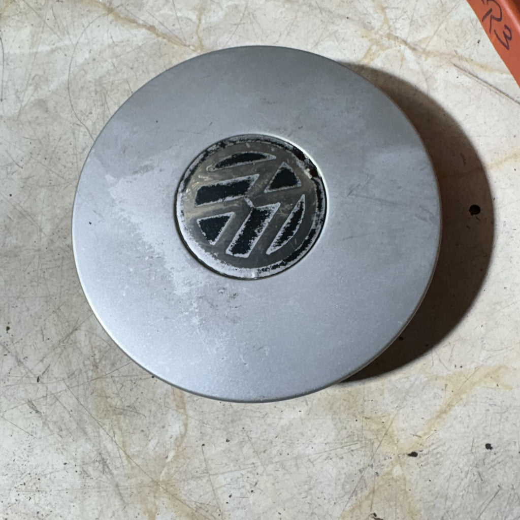 VW Polo Golf Alloy Wheel Centre Cap 6N0601149E
