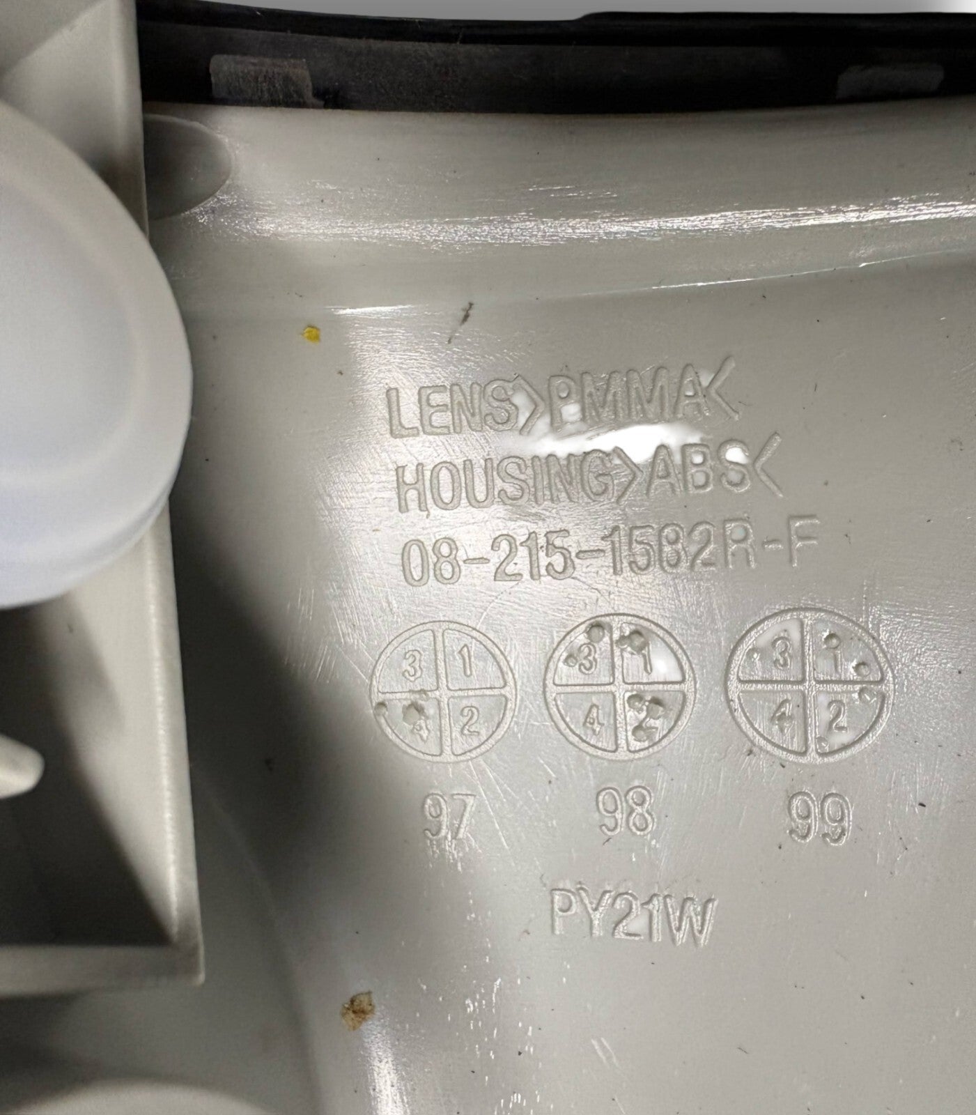 215-1582R-UE BLINKER BLINKLICHT BLINKLEUCHTE LORO FÜR NISSAN PRIMERA