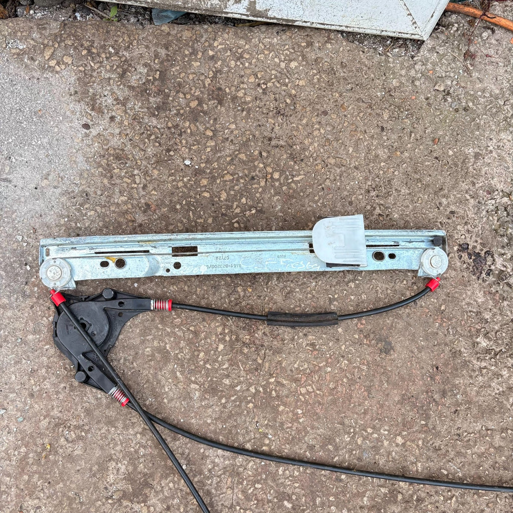 FORD FIESTA MK7 2008-2017 FRONT LEFT WINDOW REGULATOR MECHANISM 8A61-A23201
