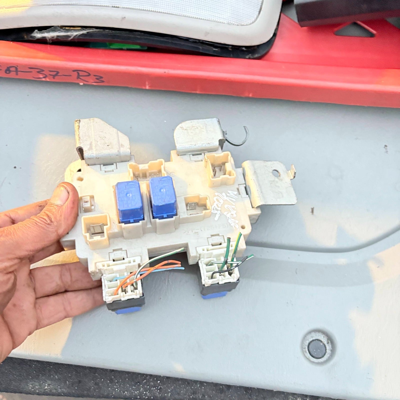 2003-2007 Nissan Murano Under Dash Fuse Box Relay Junction Block Unit