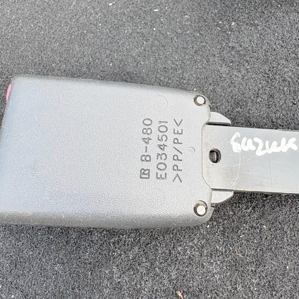SUZUKI SWIFT VVT OFFSIDE DRIVER FRONT RIGHT SEAT BELT STALK BUCKLE E034501