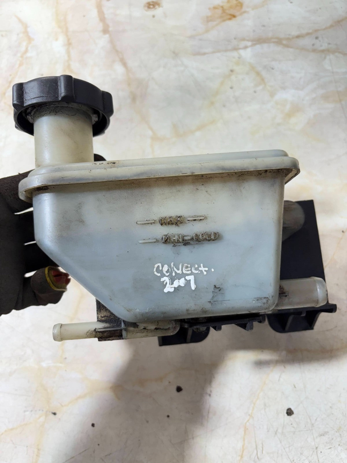 FORD CONNECT MK1 BRAKE FLUID RESERVOIR BOTTLE 2002-2013