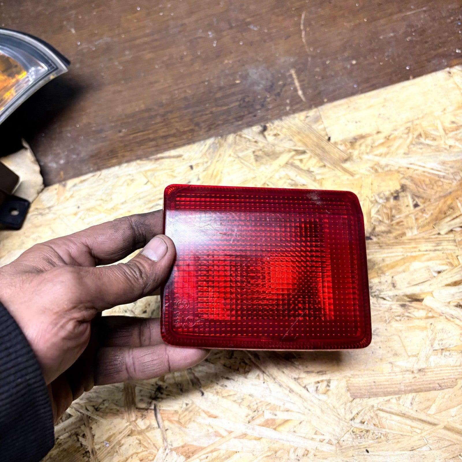 Peugeot 407 SW Estate 2004-2008 Rear Right Tailgate Inner Light Lens Boot Lamp
