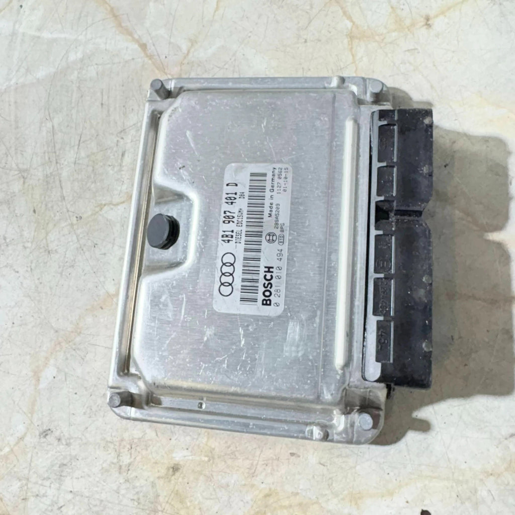 Audi A 6 2.5 TDi Engine Control Unit ECU 4B1907401 D