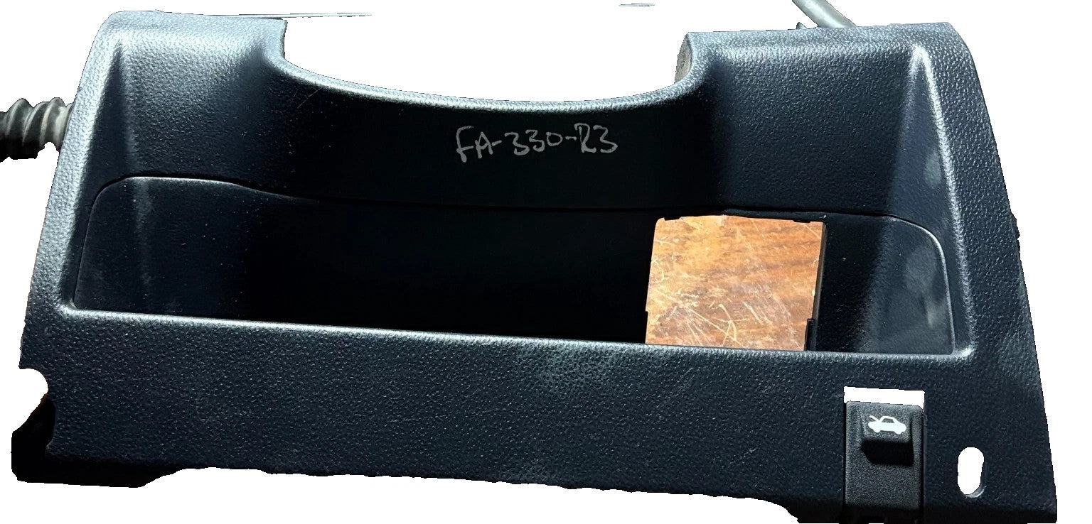 Hyundai Getz 2002-2009 Front Right Driver Lower Dash Trim Panel 84752-1C900