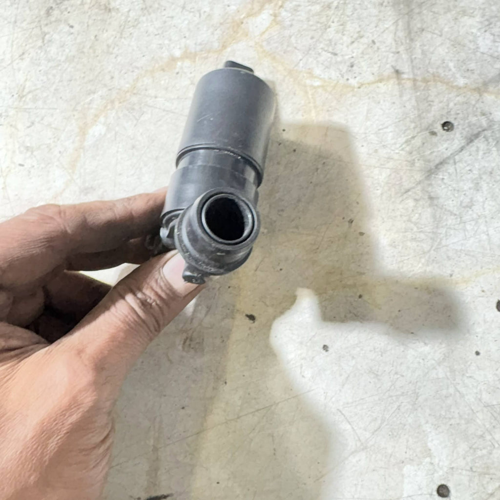 RENAULT DACIA NISSAN WINDSCREEN WASHER PUMP MONO 2 PIN 286203634R 289200001R
