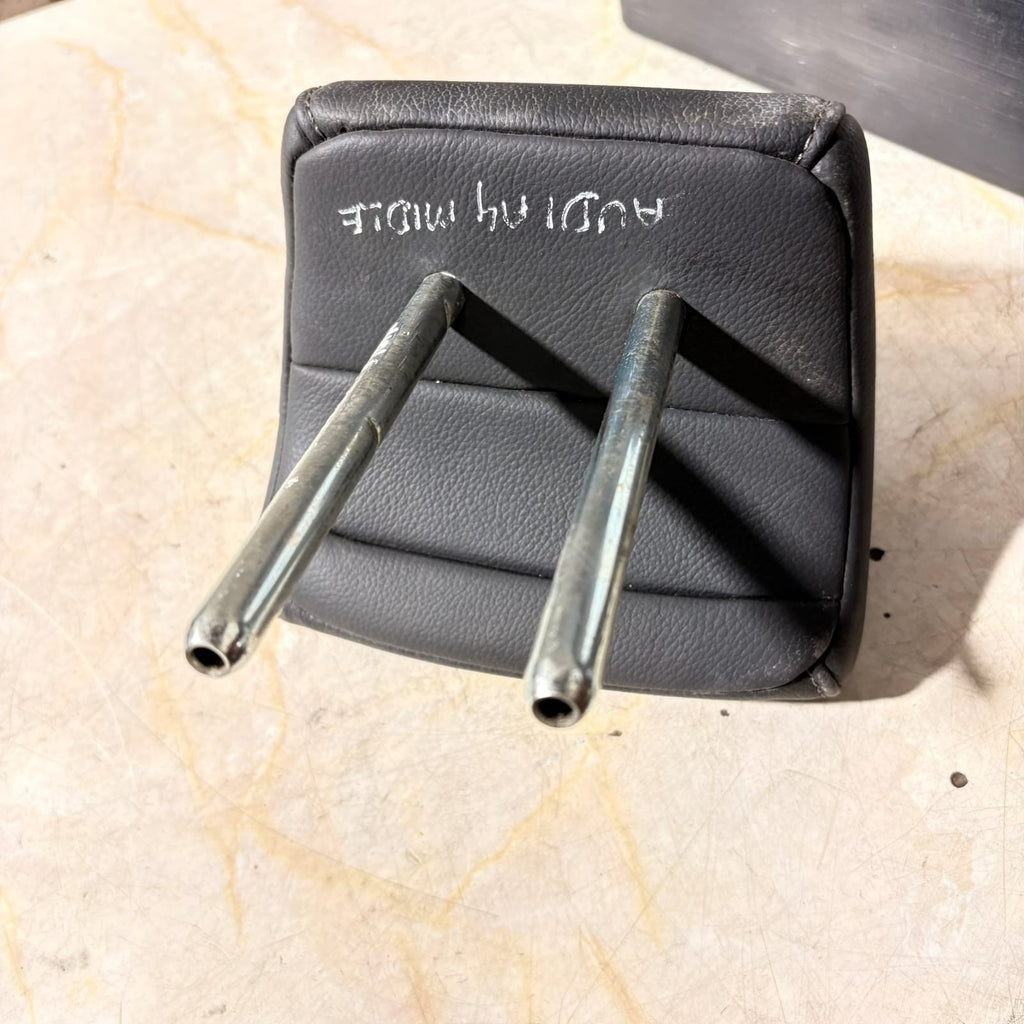 Audi A4 Seat Headrest Rear Left Right N/O/S Leather Dakota Black 7236084