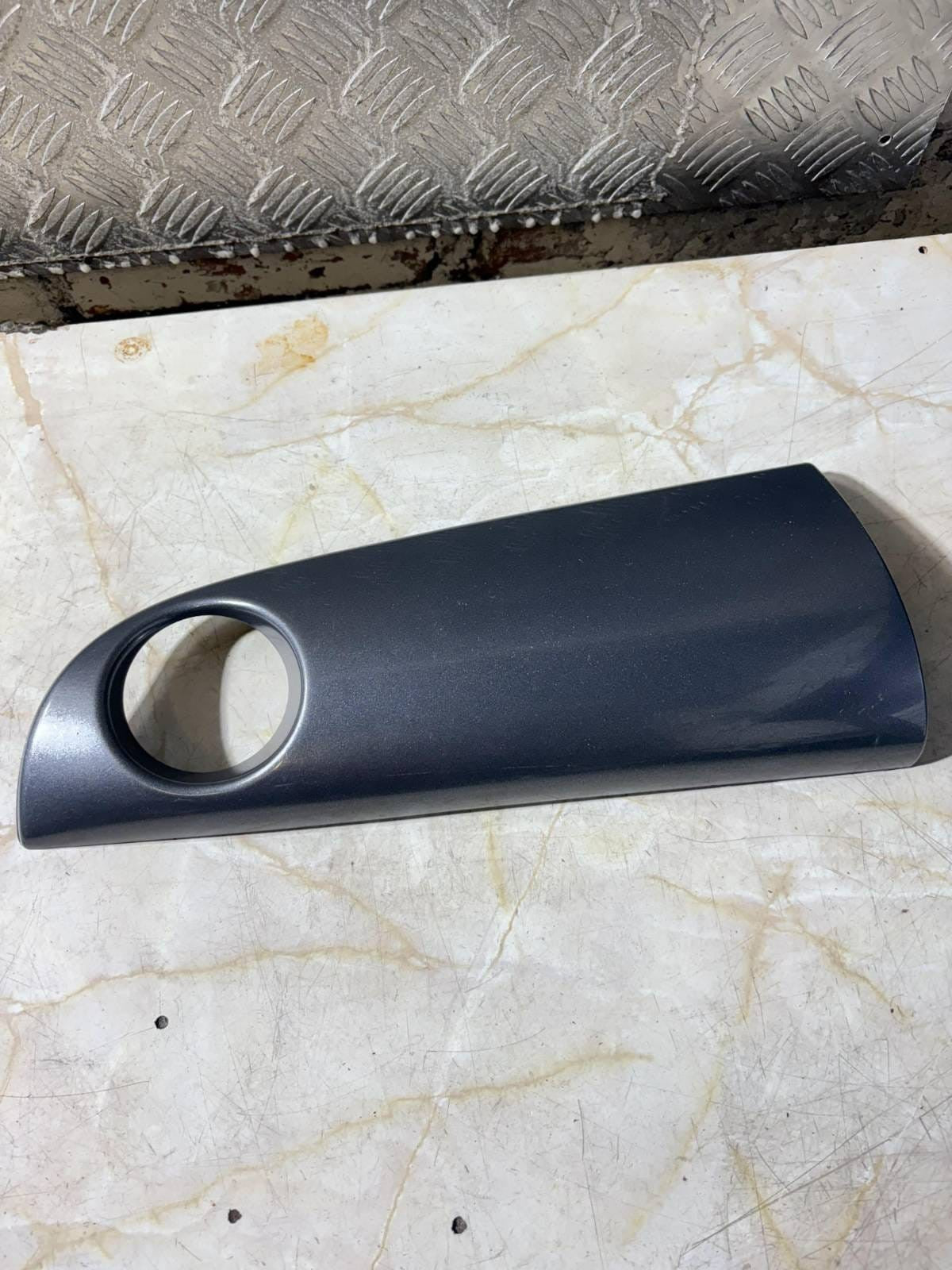 MINI COOPER 2006-2013 R56 COVER PANEL TRIM PASSENGER SIDE FRONT 712434404