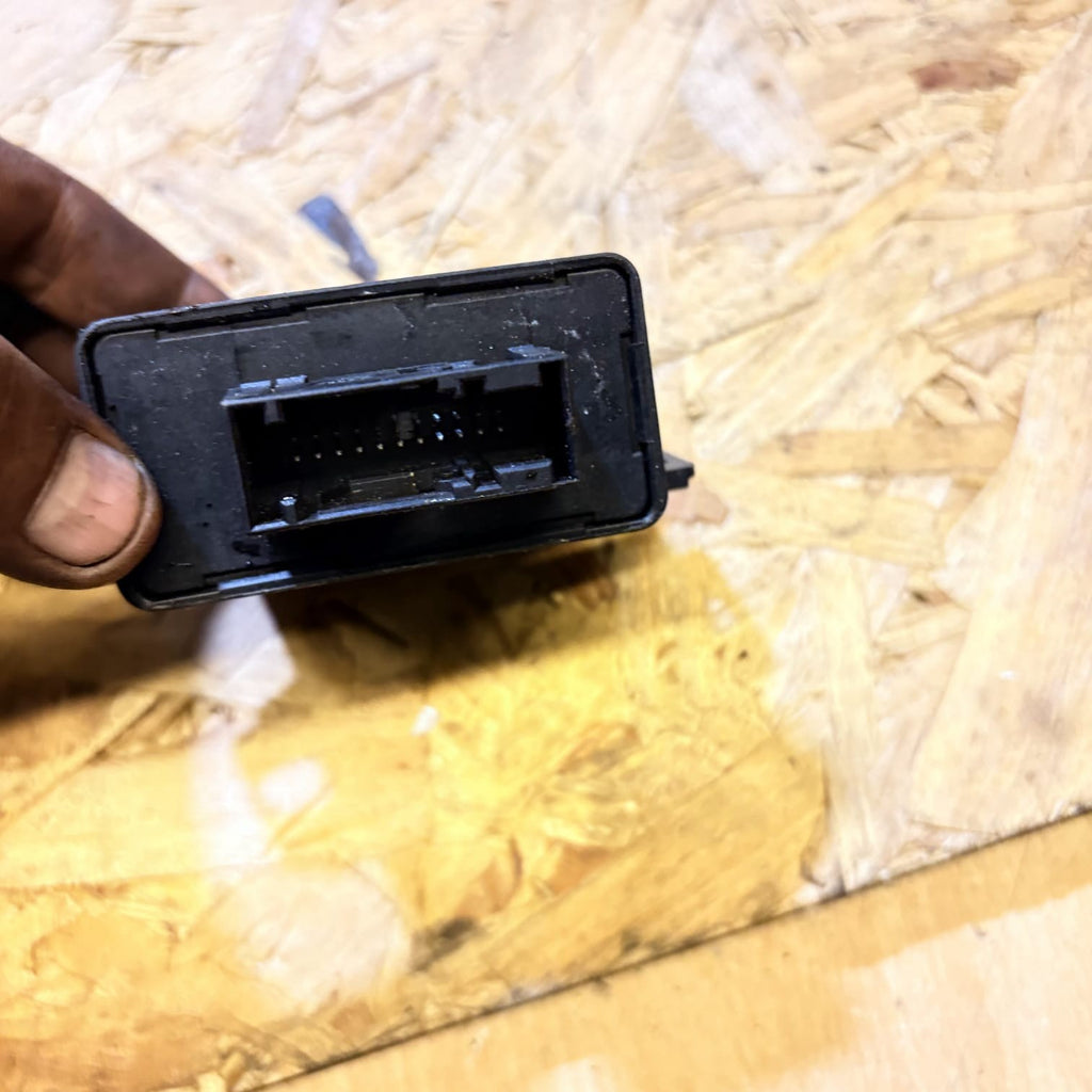 Jaguar X Type 2001-2010 Headlight Control Unit 5LA00837950