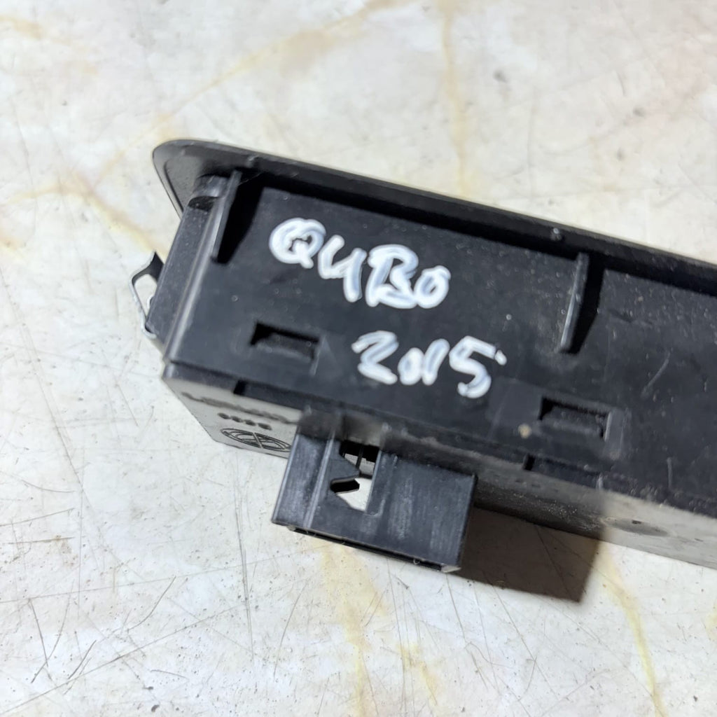 2015 Alfa Romeo Mito MK1 3 Droos Fog Light Control Switch Fait B569